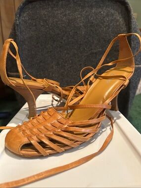 Women’s Leather Strappy Kitten Heeled Sandals